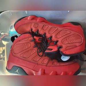 Jordan 9s motorboat jones'